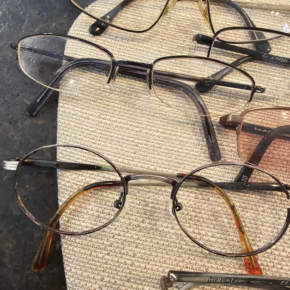 7 pairs of wire frame glasses for crafting/art projects/repurposing - Picture 4 of 6
